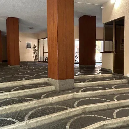 Le Di Emma Apartamento *