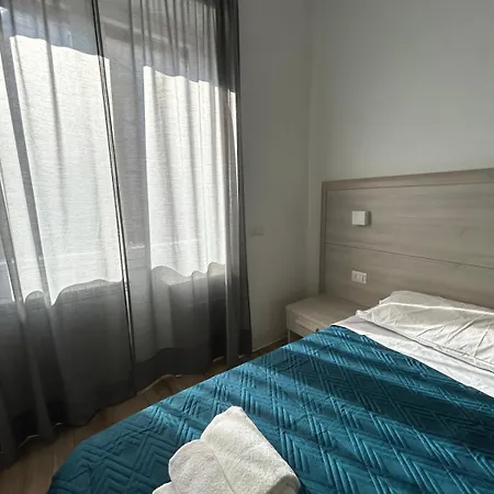 Le Di Emma Apartamento *