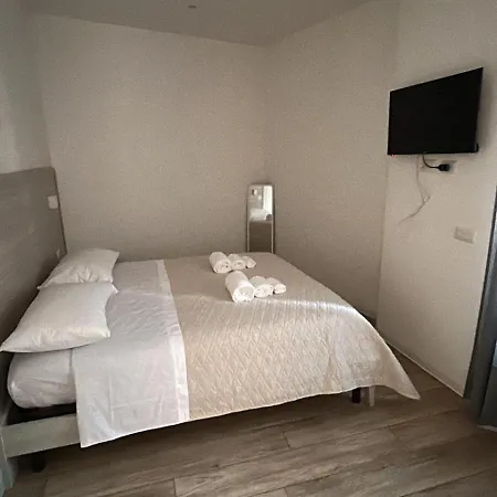Le Di Emma Apartamento *